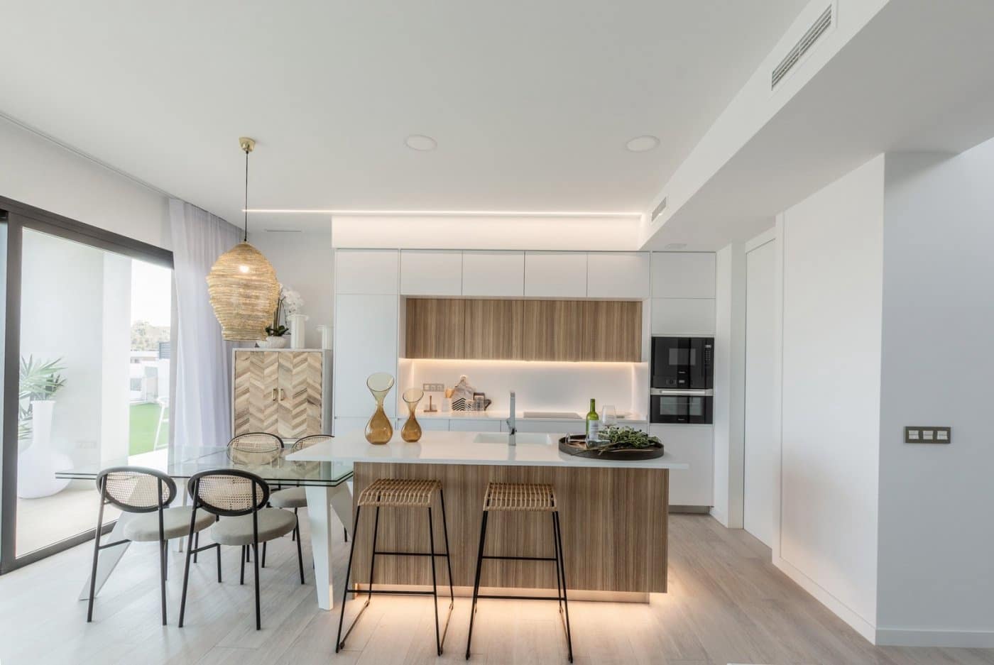 4 soveværelse Villa til salg i Finestrat med swimmingpool garage - € 875.000 (Ref: 9802149)