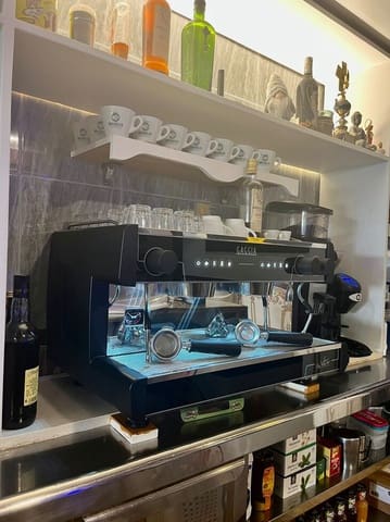 Comercial para venda em Montgó - Ermita, Javea / Xàbia - 475 000 € (Ref: 9810810)