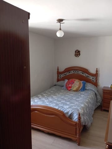 6 slaapkamer Villa te koop in Yecla met zwembad garage - € 445.000 (Ref: 9813595)
