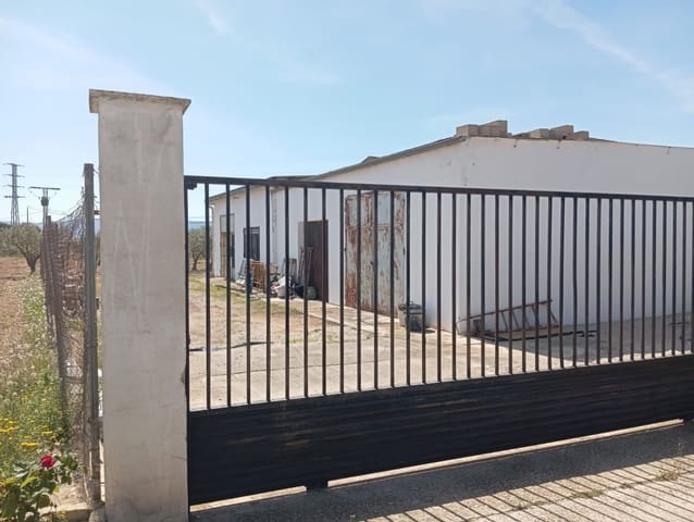 6 slaapkamer Villa te koop in Yecla met zwembad garage - € 445.000 (Ref: 9813595)