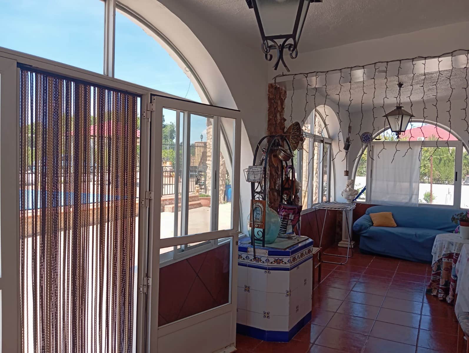 6 bedroom Villa for sale in Yecla with pool garage - € 445,000 (Ref: 9813595)