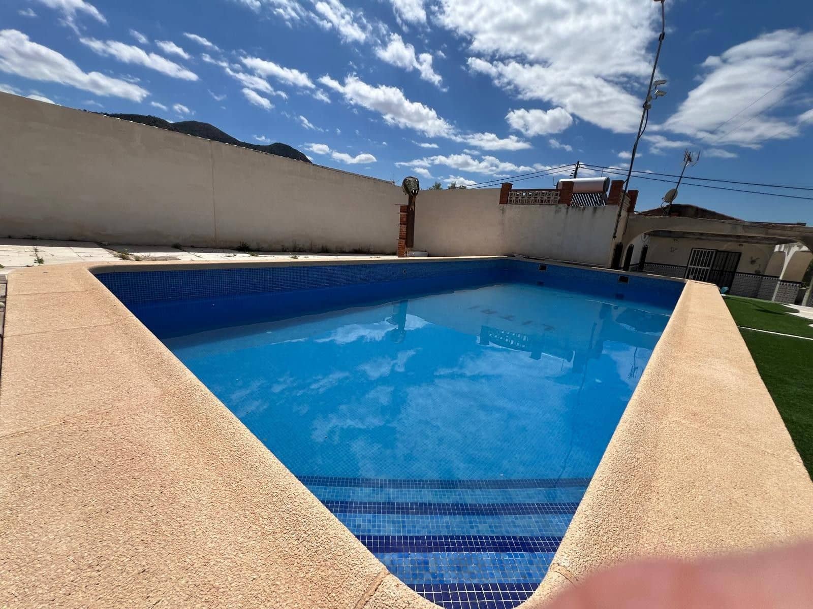 2 bedroom Finca/Country House for sale in L'Alguena / Alguenya - € 180,000 (Ref: 9834539)