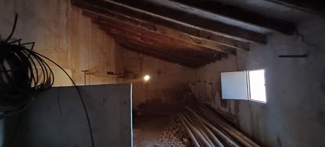 2 soverom Finca/Herregård til salgs i Yecla - € 39 000 (Ref: 9856171)
