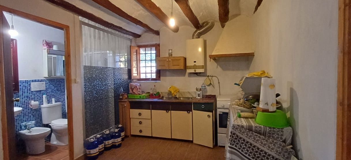 6 sypialnia Finka/Dom wiejski na sprzedaż w Yecla z garażem - 70 000 € (Ref: 9856172)