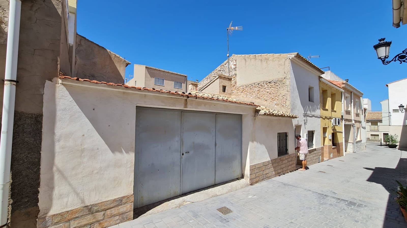 4 soveværelse Byhus til salg i Salinas med garage - € 65.995 (Ref: 9857947)