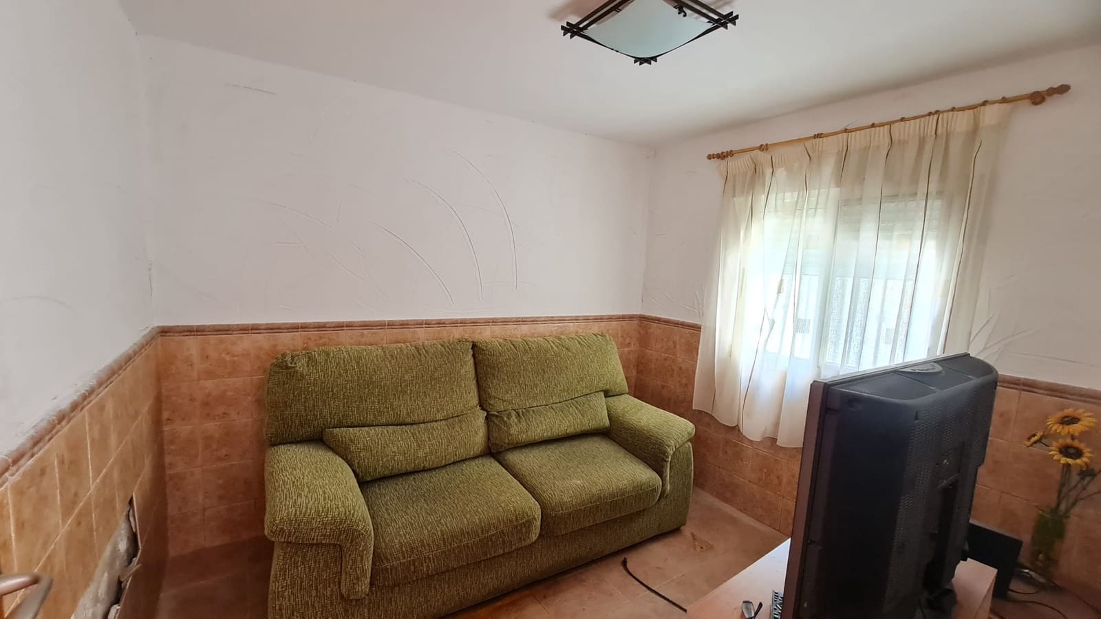4 soveværelse Byhus til salg i Salinas med garage - € 65.995 (Ref: 9857947)