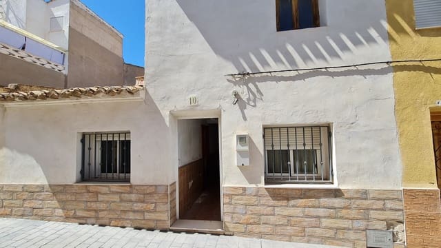 4 soveværelse Byhus til salg i Salinas med garage - € 65.995 (Ref: 9857947)