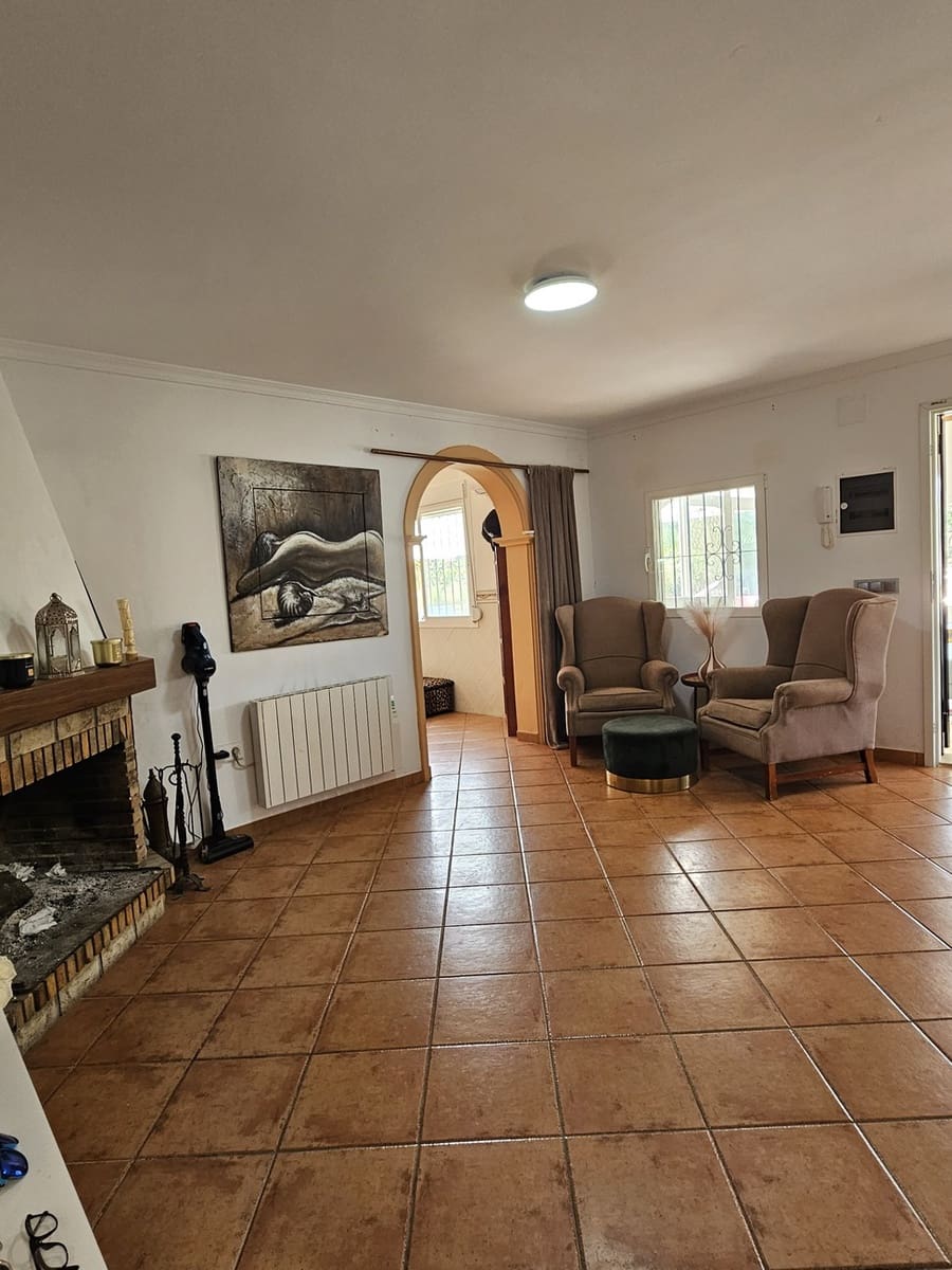 3 slaapkamer Finca/Landhuis te koop in Teulada-Moraira met zwembad - € 585.000 (Ref: 9858215)