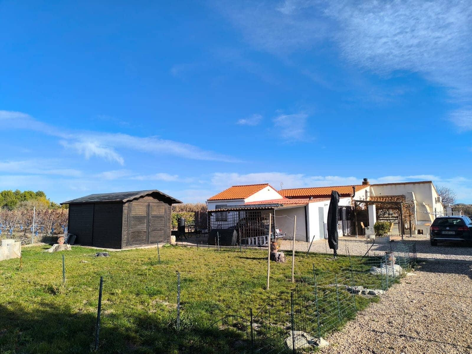 5 makuuhuone Huvila myytävänä paikassa Villena mukana uima-altaan - 249 500 € (Ref: 9858404)