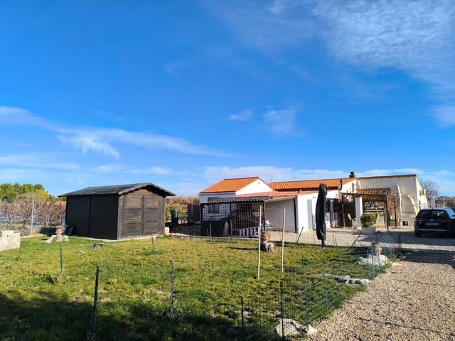 5 makuuhuone Huvila myytävänä paikassa Las Virtudes, Villena mukana uima-altaan - 249 500 € (Ref: 9858404)