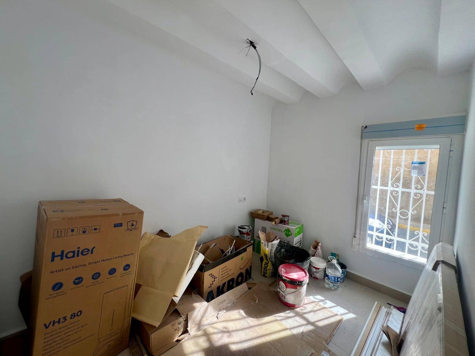 3 bedroom Townhouse for sale in Pinoso - € 129,999 (Ref: 9858581)