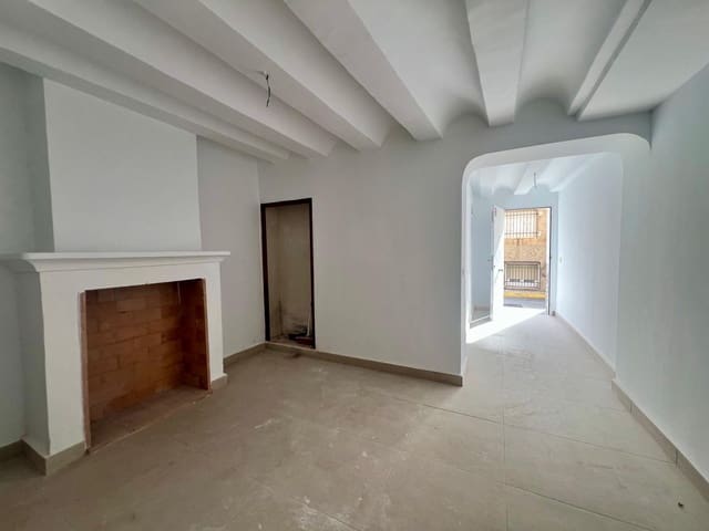3 soveværelse Byhus til salg i Pinoso - € 129.999 (Ref: 9858581)