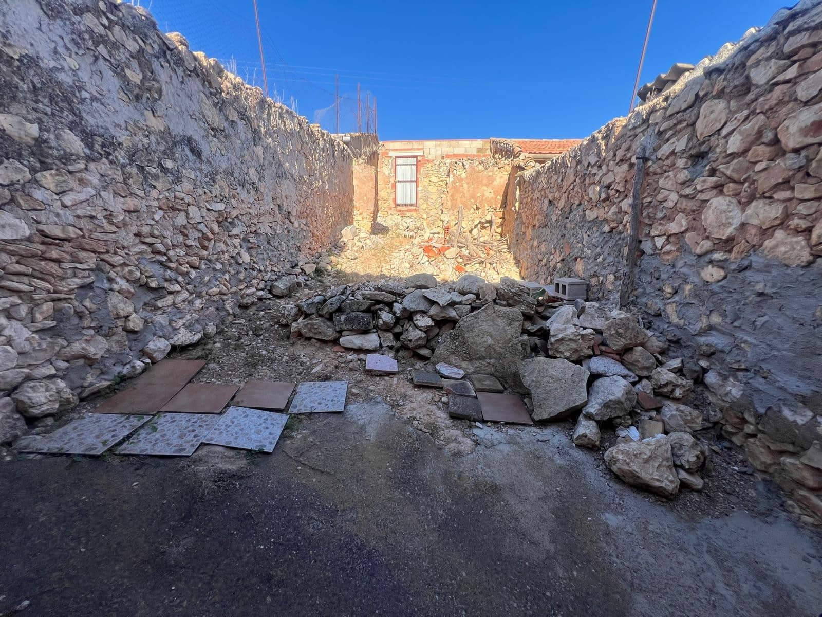 3 slaapkamer Huis te koop in Abanilla - € 45.995 (Ref: 9860778)