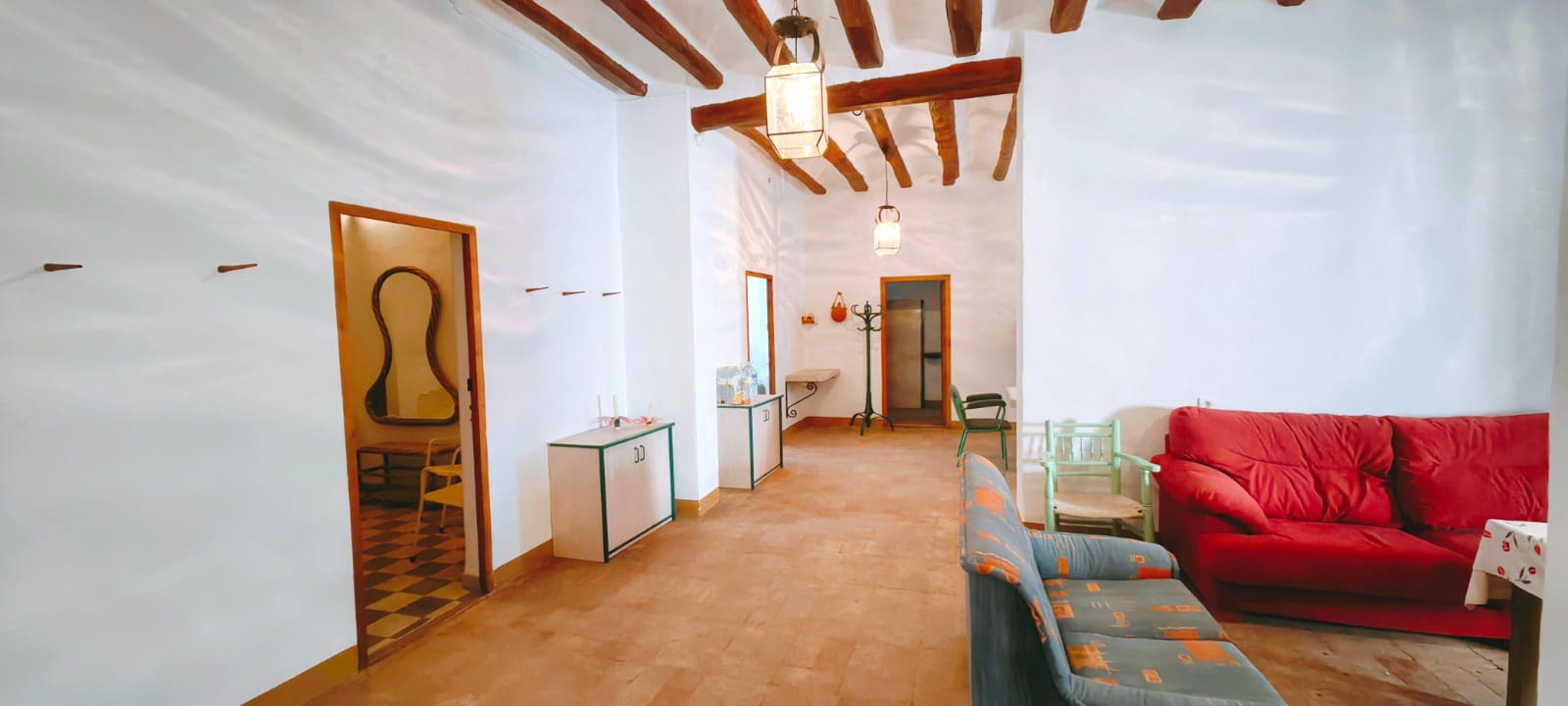 5 bedroom Finca/Country House for sale in Yecla with garage - € 600,000 (Ref: 9860779)