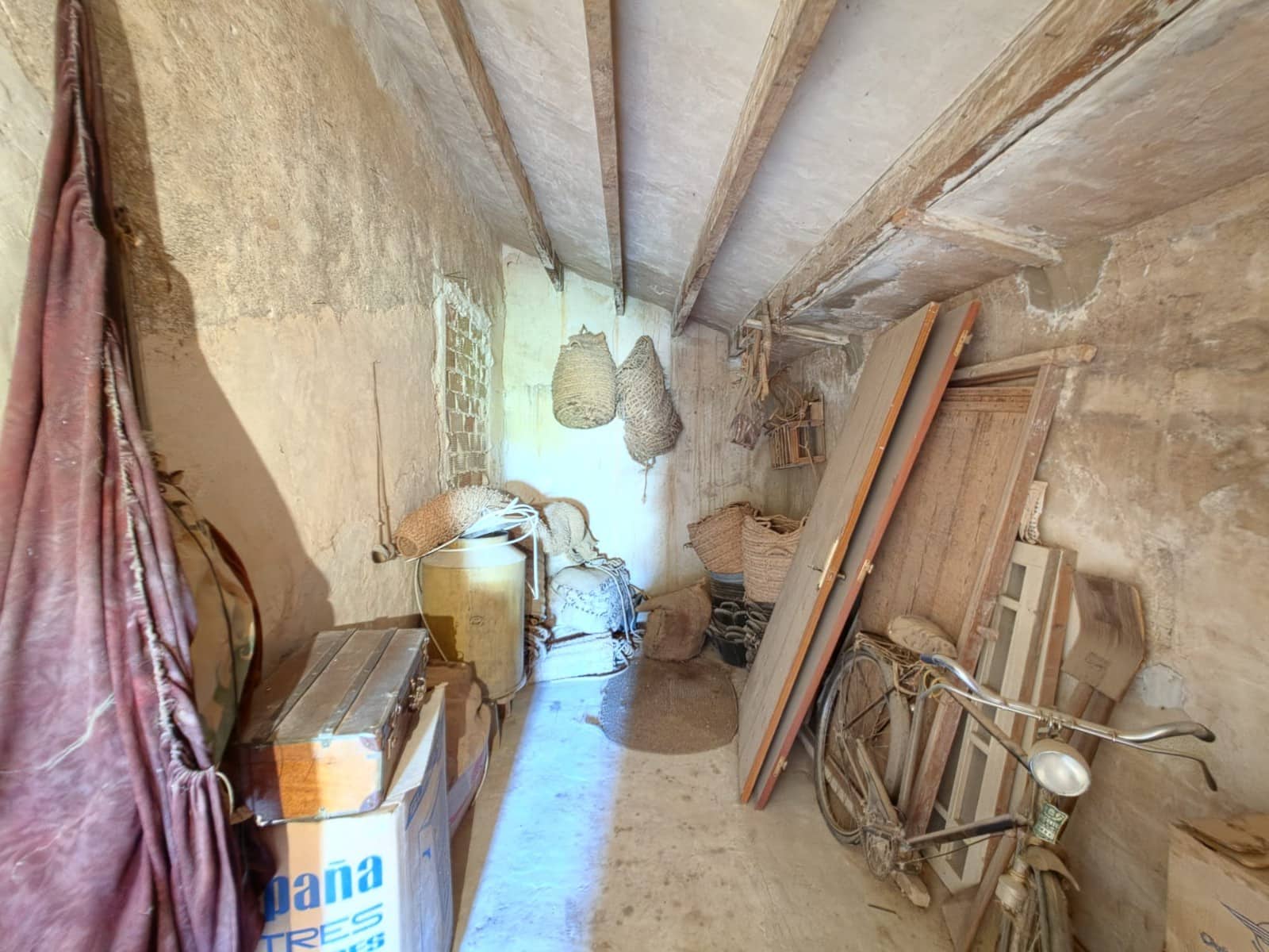 5 slaapkamer Huis te koop in Hondon de las Nieves - € 96.000 (Ref: 9872230)