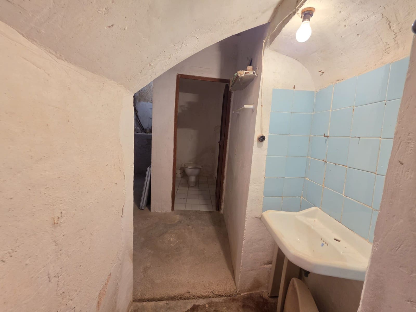 5 slaapkamer Huis te koop in Hondon de las Nieves - € 96.000 (Ref: 9872230)