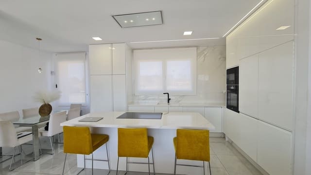 3 sypialnia Willa na sprzedaż w Pinoso z basenem - 299 995 € (Ref: 9872854)