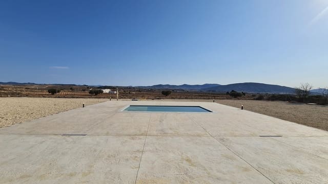3 sypialnia Willa na sprzedaż w Pinoso z basenem - 299 995 € (Ref: 9872854)