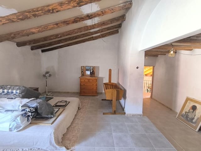 4 sypialnia Willa na sprzedaż w Chinorlet / Xinorlet, Monóvar / Monóver z basenem garażem - 229 995 € (Ref: 9897222)