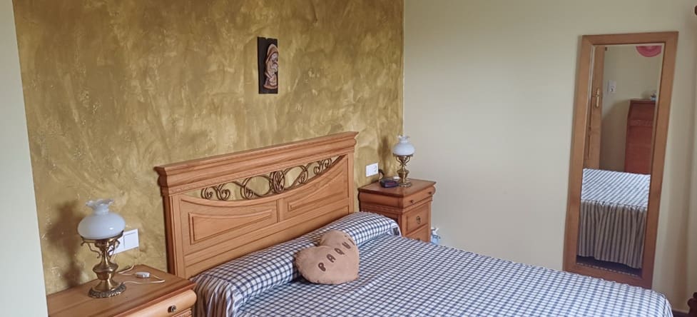 4 sypialnia Finka/Dom wiejski na sprzedaż w Yecla z basenem garażem - 170 000 € (Ref: 9899837)