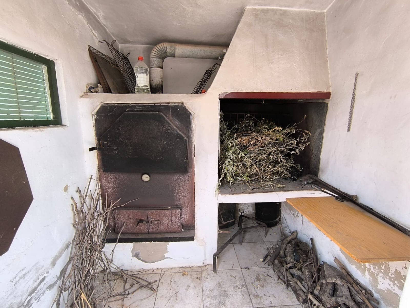 4 sypialnia Finka/Dom wiejski na sprzedaż w Yecla z basenem garażem - 170 000 € (Ref: 9899837)