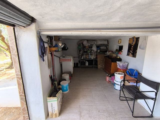 4 soverom Finca/Herregård til salgs i Yecla med svømmebasseng garasje - € 170 000 (Ref: 9899837)