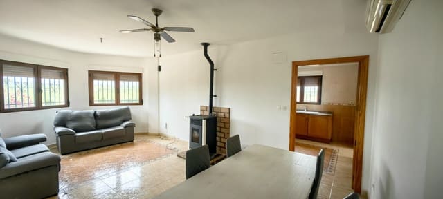 3 Zimmer Villa zu verkaufen in Pinoso mit Pool - 375.000 € (Ref: 9902075)
