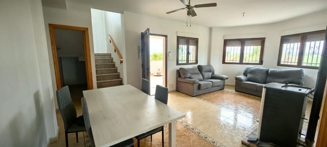 3 Zimmer Villa zu verkaufen in Pinoso mit Pool - 375.000 € (Ref: 9902075)