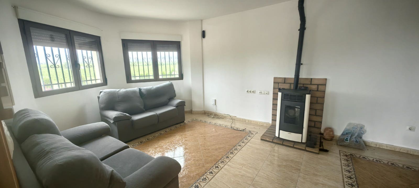 3 Zimmer Villa zu verkaufen in Pinoso mit Pool - 375.000 € (Ref: 9902075)