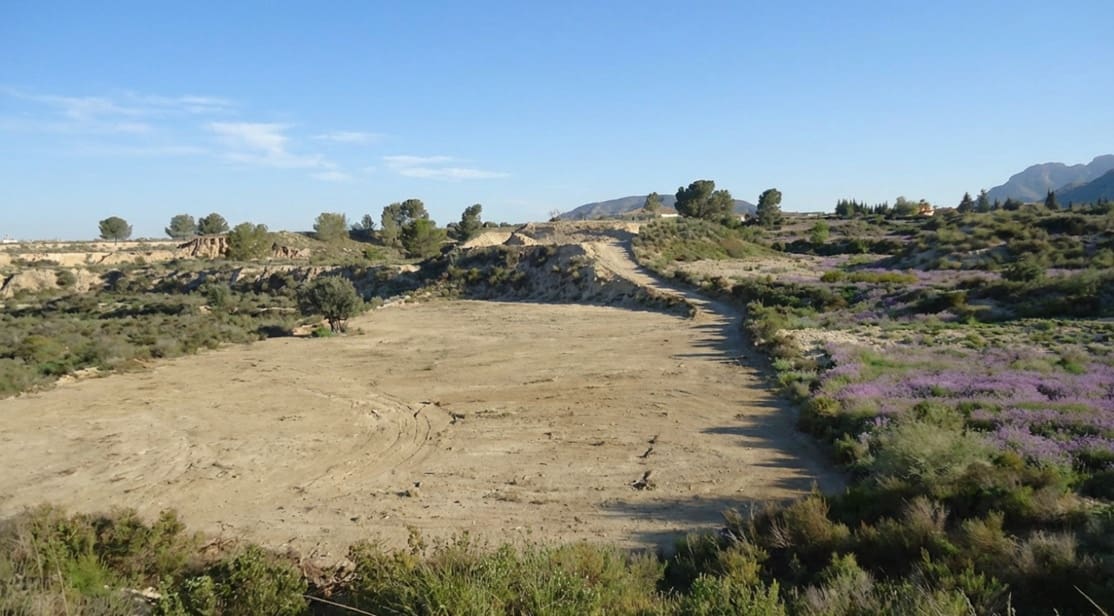 Undeveloped Land for sale in Mahoya - € 29,900 (Ref: 9925214)