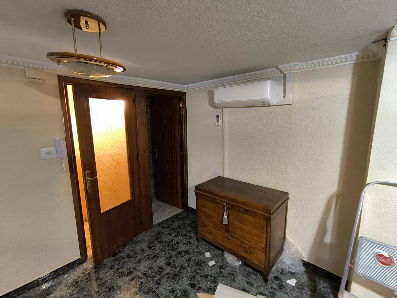 6 Zimmer Haus zu verkaufen in Pinoso mit Garage - 56.000 € (Ref: 9928671)