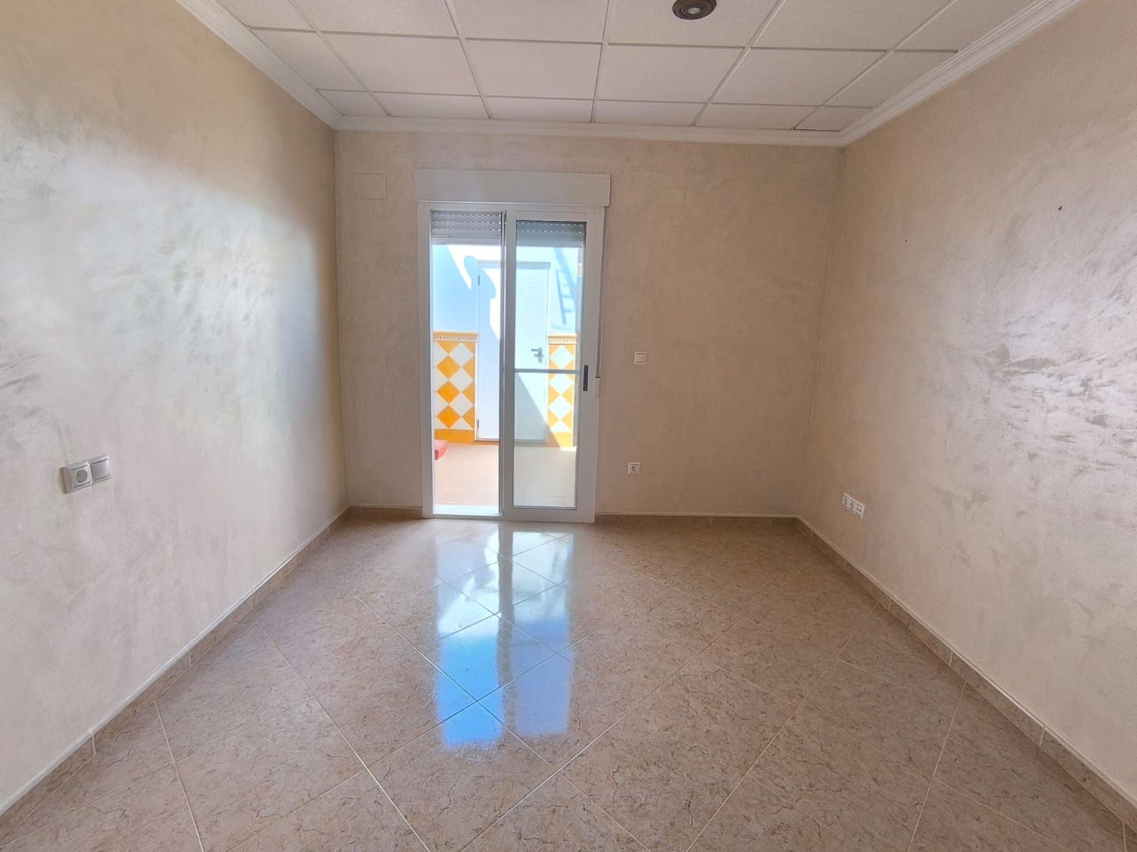4 soveværelse Byhus til salg i L'Alguena / Alguenya - € 126.000 (Ref: 9932146)