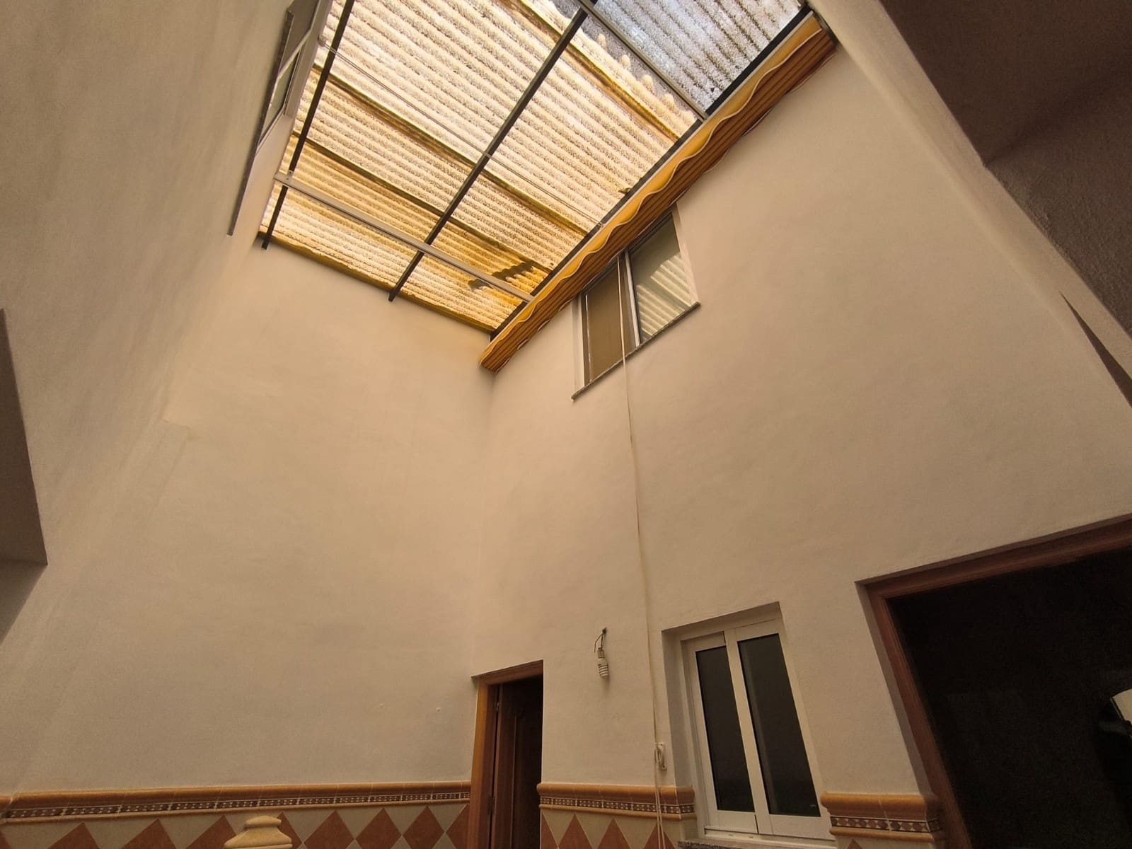 4 soveværelse Byhus til salg i L'Alguena / Alguenya - € 126.000 (Ref: 9932146)