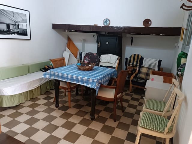 5 soverom Finca/Herregård til salgs i Yecla med svømmebasseng garasje - € 195 000 (Ref: 9939249)