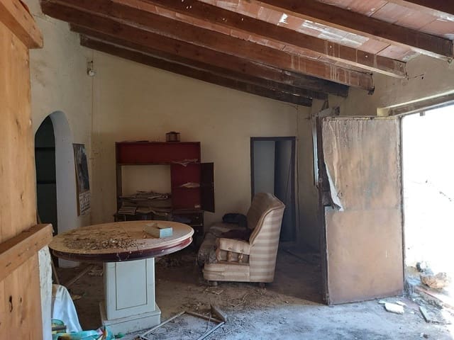 3 soveværelse Finca/Landehus til salg i Yecla med garage - € 49.000 (Ref: 9939250)