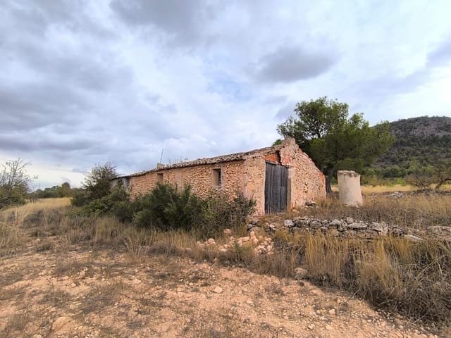 3 soveværelse Finca/Landehus til salg i Yecla med garage - € 49.000 (Ref: 9939250)
