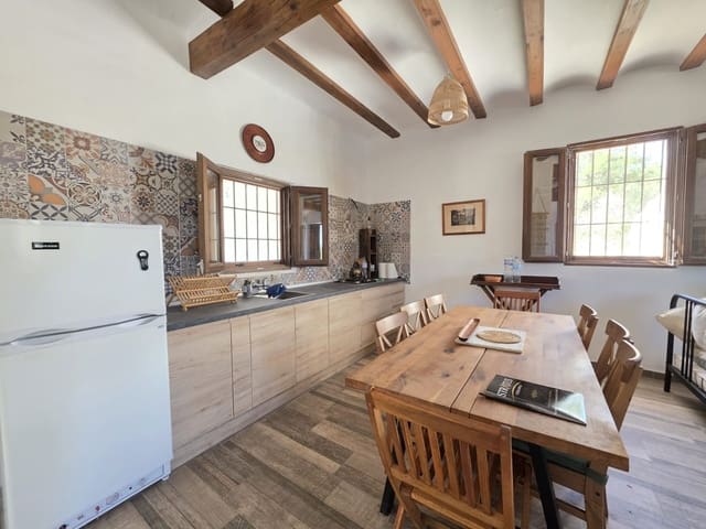 3 soveværelse Finca/Landehus til salg i Villena - € 149.995 (Ref: 9941511)