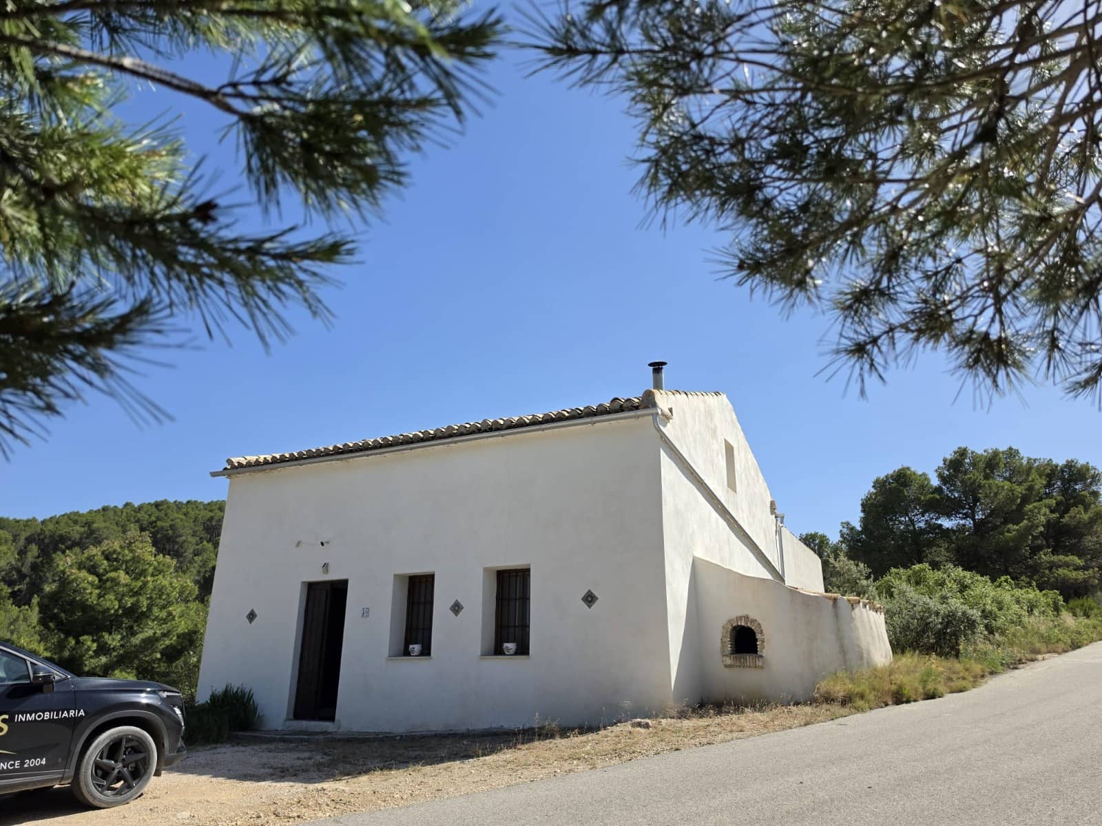 3 bedroom Finca/Country House for sale in Villena - € 149,995 (Ref: 9941511)
