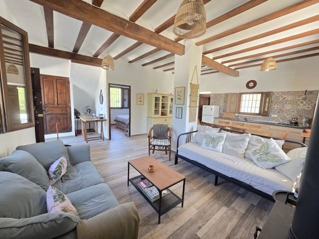 3 soveværelse Finca/Landehus til salg i Villena - € 149.995 (Ref: 9941511)