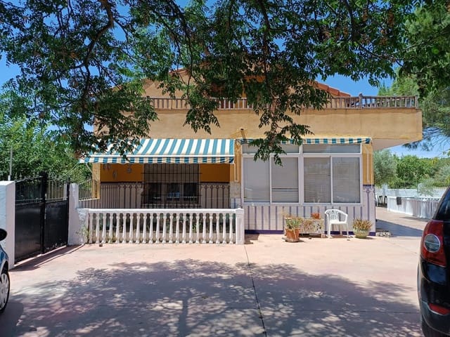 6 soverom Villa til salgs i Yecla med svømmebasseng garasje - € 279 000 (Ref: 9946824)