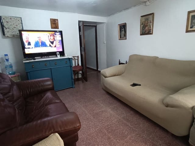 3 soverom Finca/Herregård til salgs i Yecla med garasje - € 89 000 (Ref: 9946825)