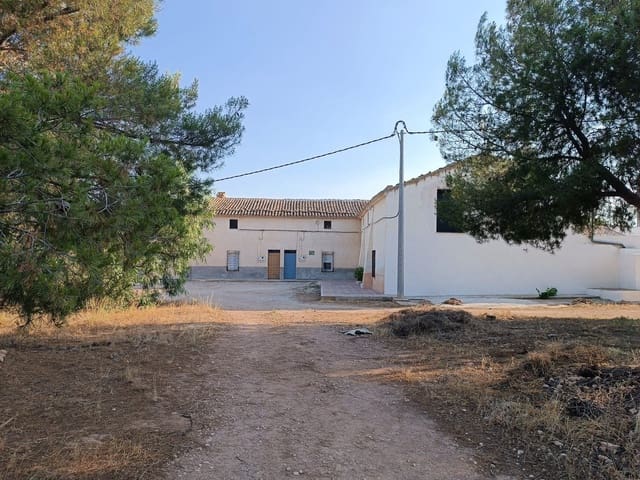3 soverom Finca/Herregård til salgs i Yecla med garasje - € 89 000 (Ref: 9946825)