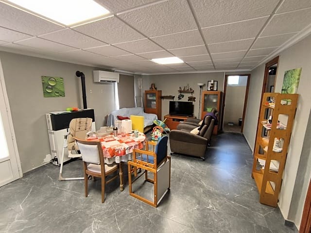 2 sypialnia Finka/Dom wiejski na sprzedaż w Caudete - 175 000 € (Ref: 9950720)