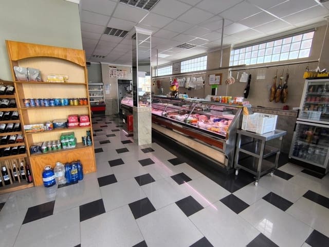6 soverom Kommersiell til salgs i Yecla - € 170 000 (Ref: 9956031)