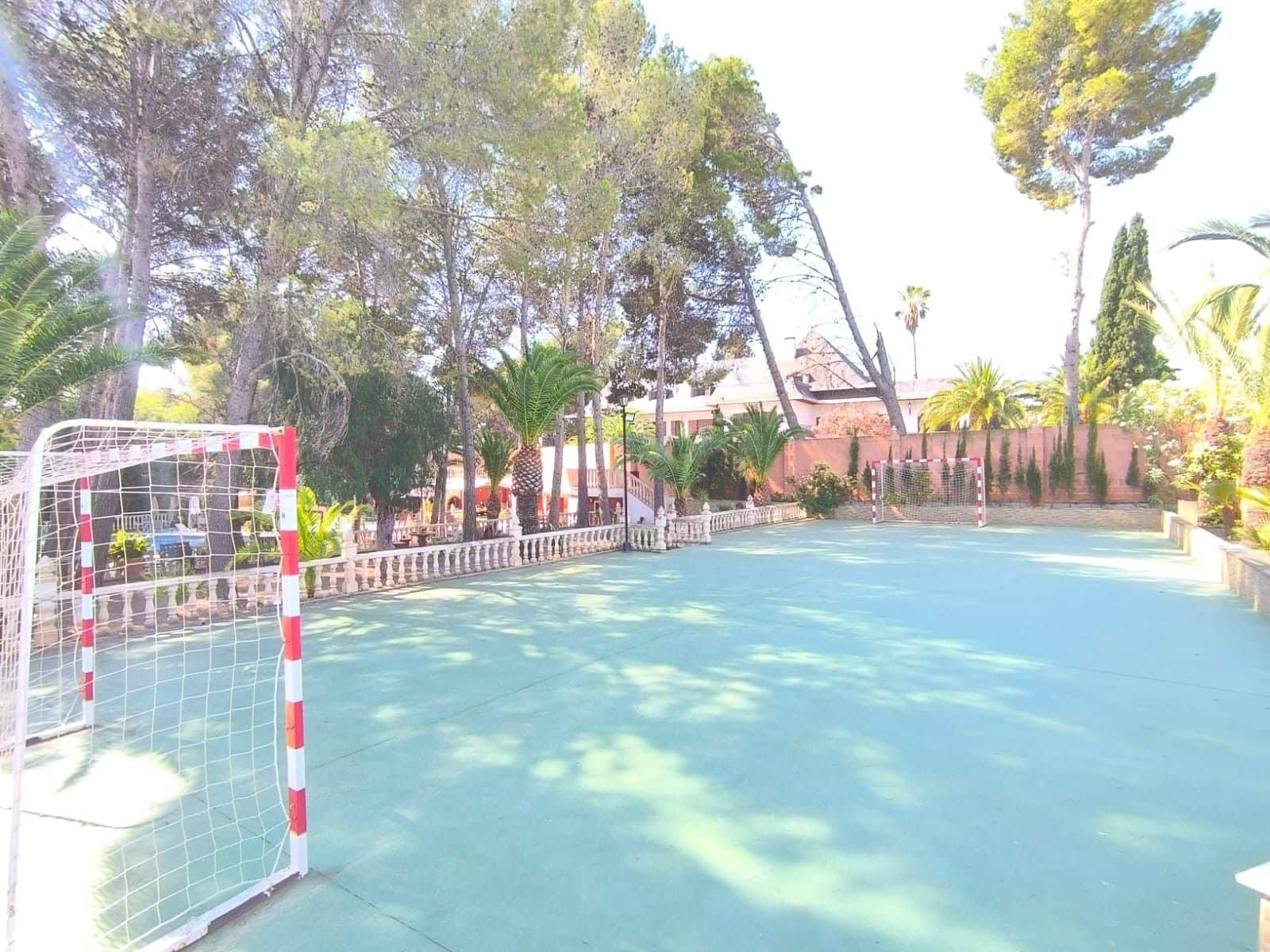 Chalet de 10 habitaciones en Monóvar / Monóver en venta con piscina garaje - 624.995 € (Ref: 9961514)
