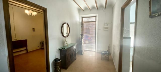 5 Zimmer Haus zu verkaufen in Raspay, Yecla - 88.000 € (Ref: 9979322)