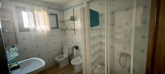 5 Zimmer Haus zu verkaufen in Raspay, Yecla - 88.000 € (Ref: 9979322)