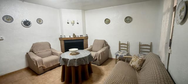 5 Zimmer Haus zu verkaufen in Raspay, Yecla - 88.000 € (Ref: 9979322)