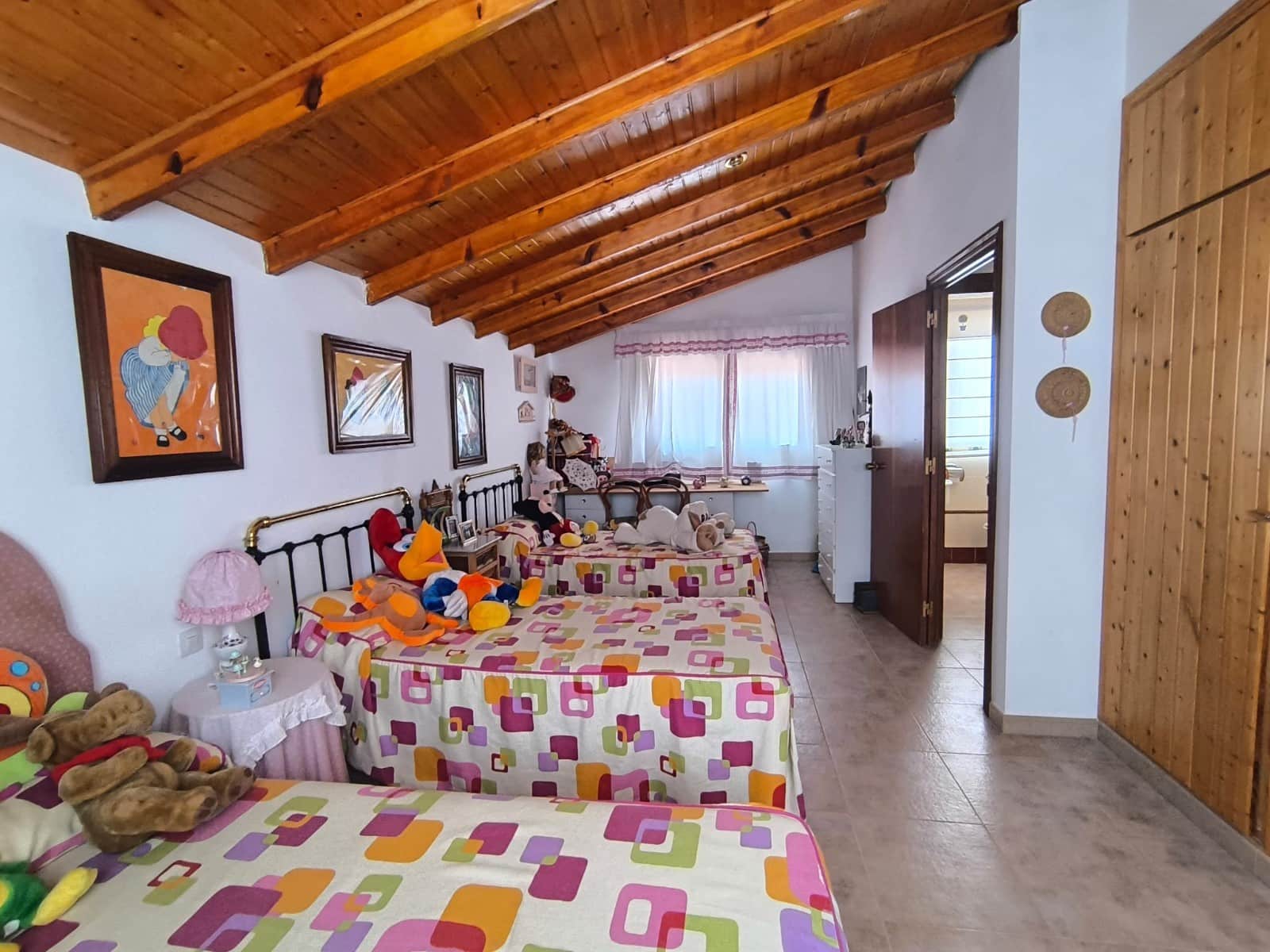7 sypialnia Willa na sprzedaż w Villena z basenem garażem - 690 000 € (Ref: 9981622)