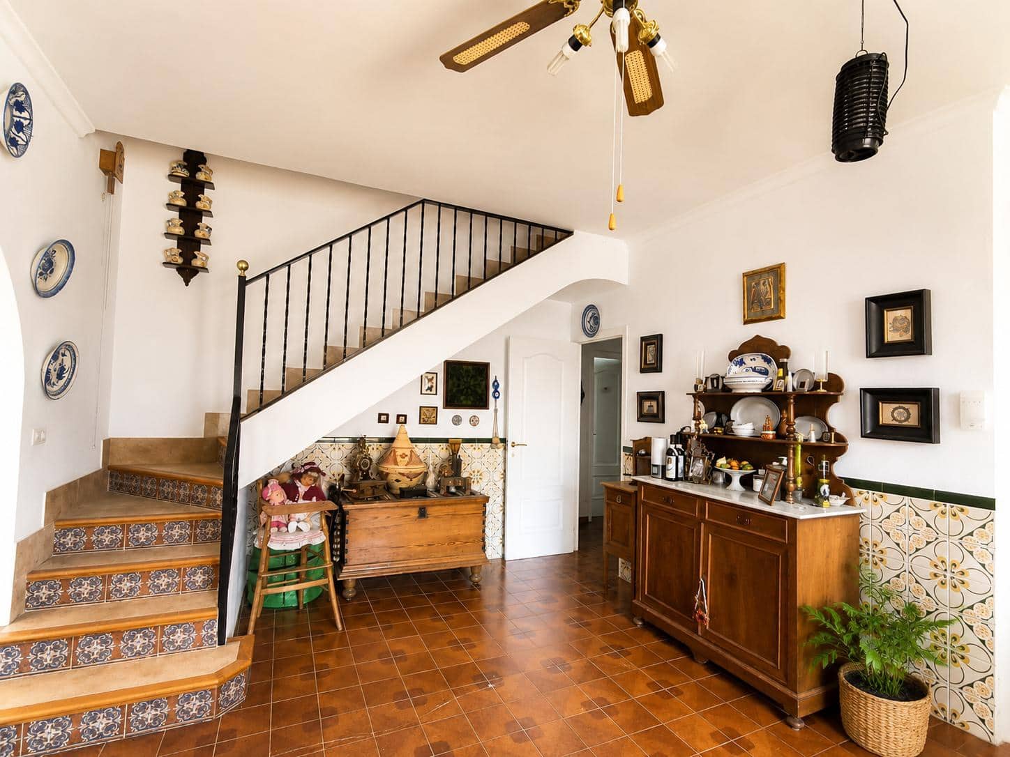7 sypialnia Willa na sprzedaż w Villena z basenem garażem - 690 000 € (Ref: 9981622)